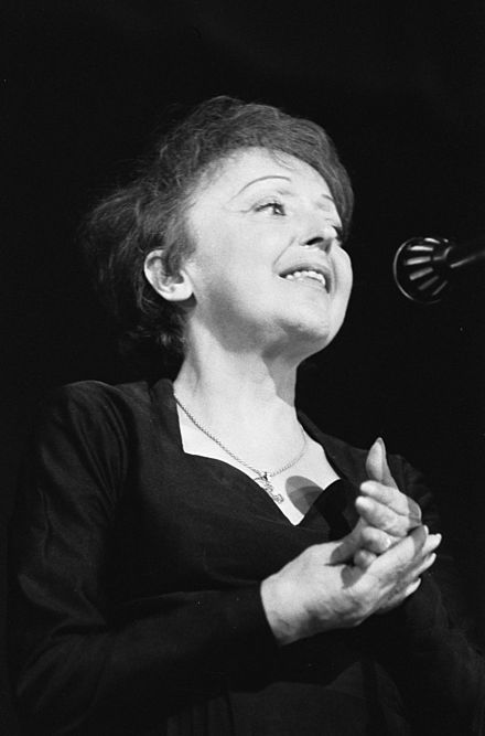 Édith Piaf in 1962 [Wikipedia]